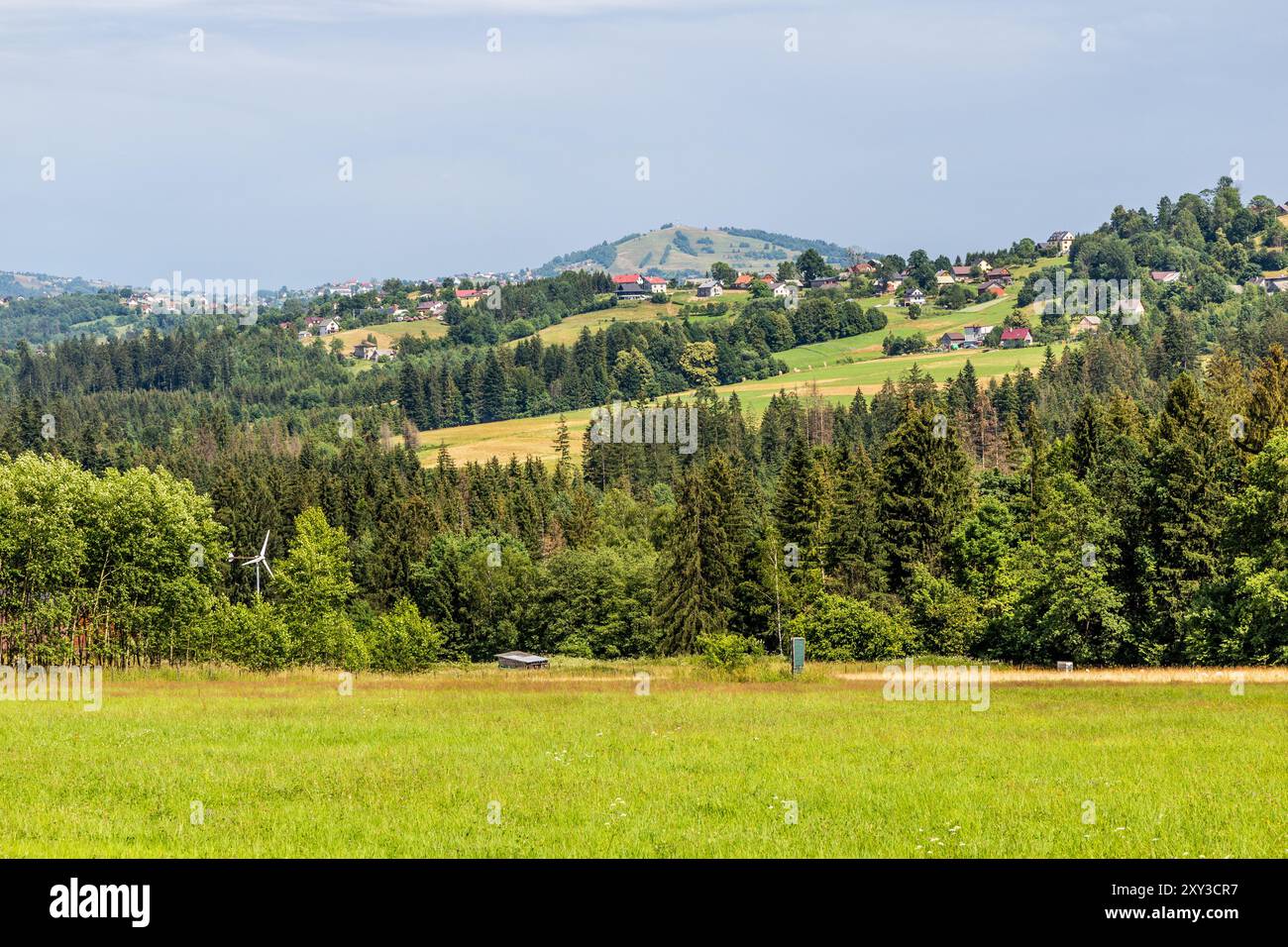 Vista della zona di confine tra Repubblica Ceca e Polonia e il villaggio di Jasnowice Foto Stock