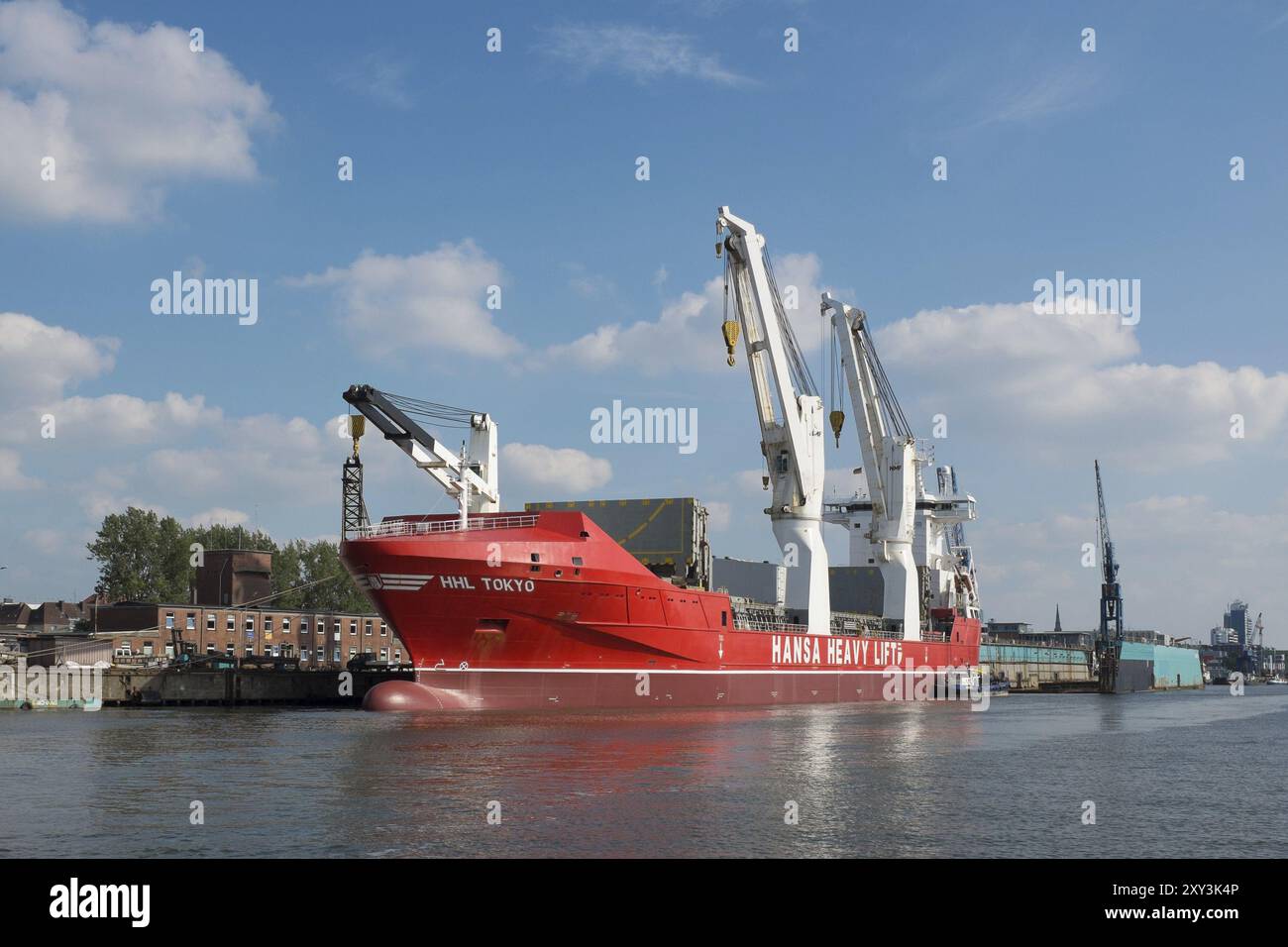 Cargo HHL Tokyo nel porto di Bremerhaven. Cargo HHL Tokyo a Bremerhaven, Germania Foto Stock