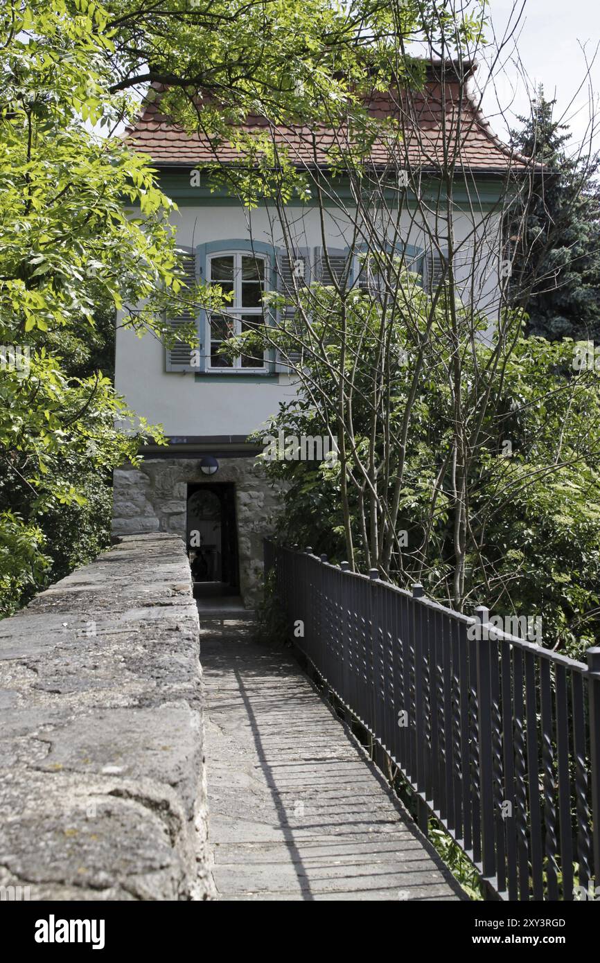 Capannone di giardino sulle merlature di Muehlhausen Foto Stock