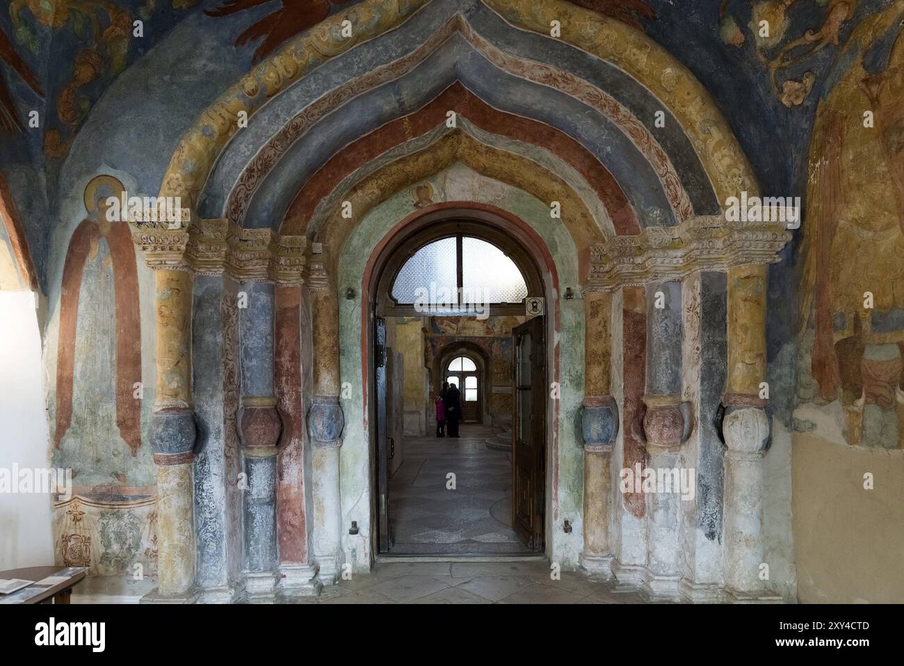 SUZDAL, RUSSIA, 06.11.2015. Cattedrale della Trasfigurazione. Sito patrimonio dell'umanità dell'UNESCO. Un viaggio nell'anello d'oro Foto Stock