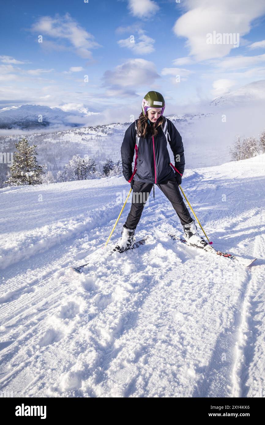 Abbigliamento da sci immagini e fotografie stock ad alta risoluzione Alamy
