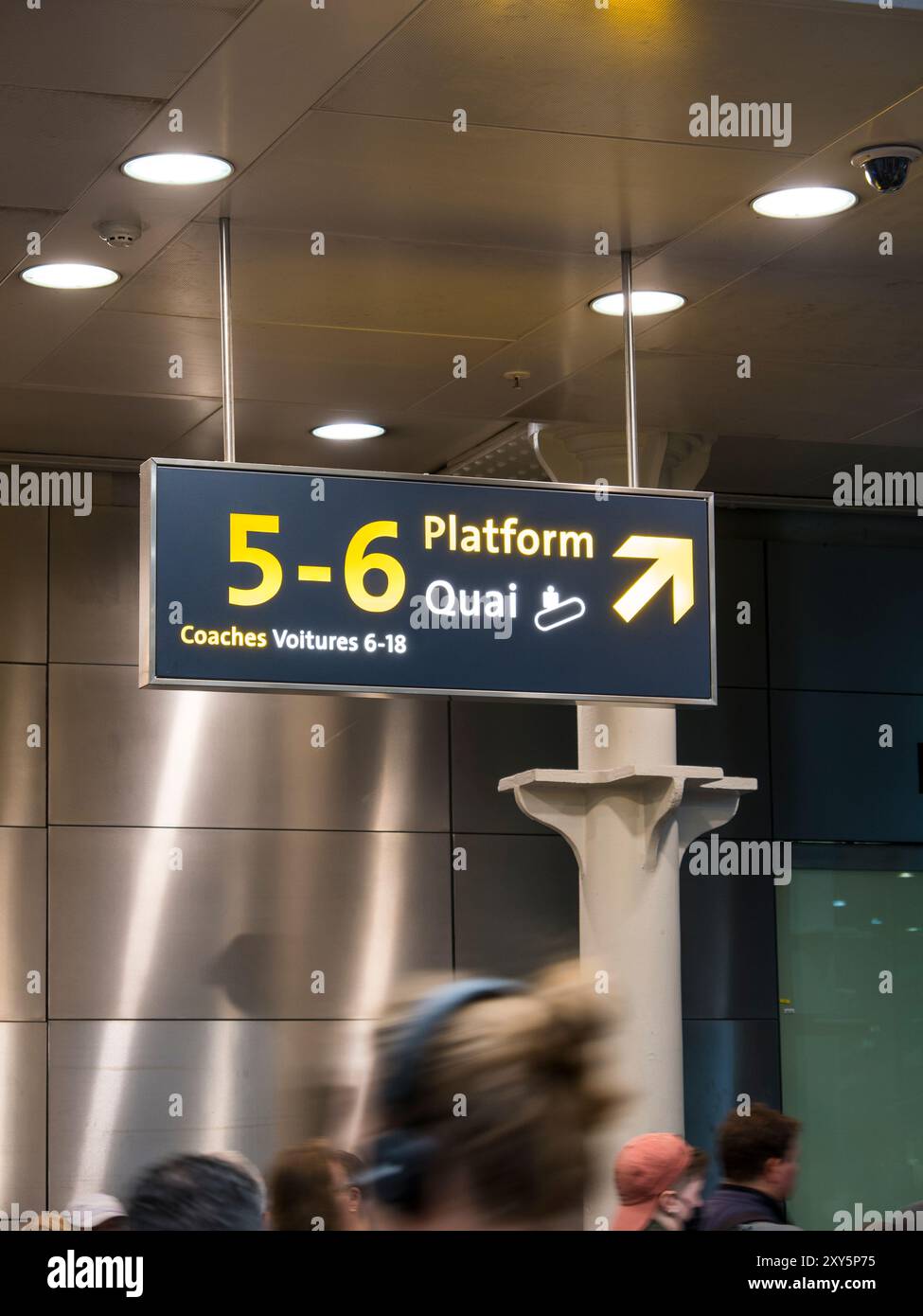 Platform Sign, London St. Pancras International, Londra, Inghilterra, Regno Unito, GB. Foto Stock