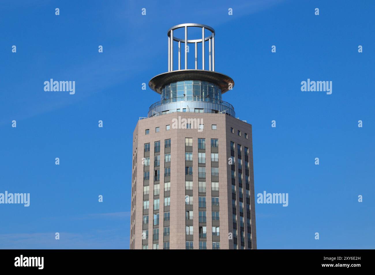 STOCCOLMA, SVEZIA - 24 AGOSTO 2018: Edificio condominiale della Torre Sud (svedese: Soder Torn) nel quartiere Sodermalm di Stoccolma, Svezia. Foto Stock