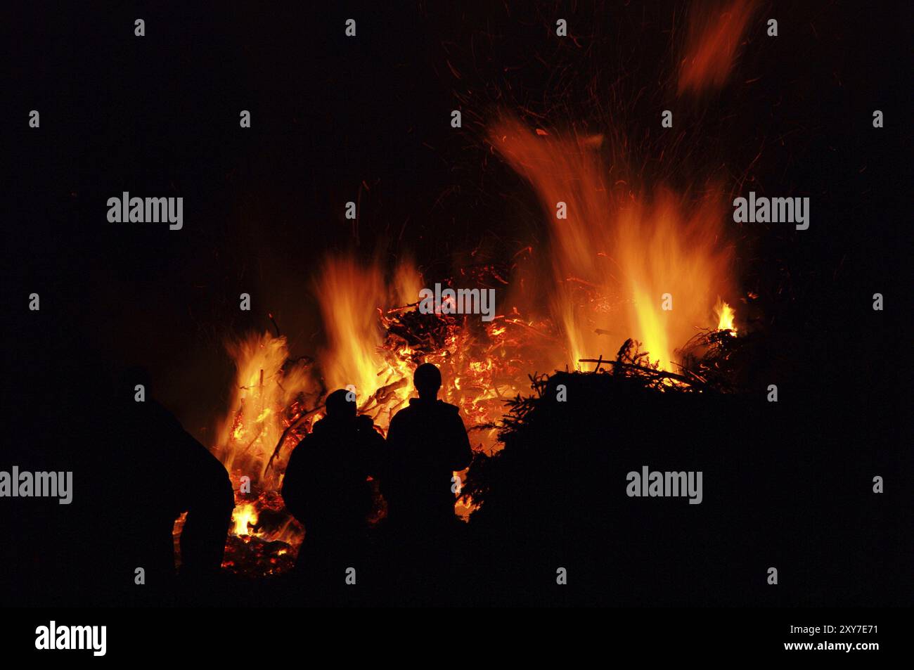 Falò delle streghe, falò della notte di Walpurgis 98 Foto Stock