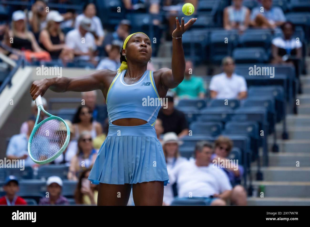 Coco Gauff (USA) partecipa al primo turno degli US Open 2024. Foto Stock