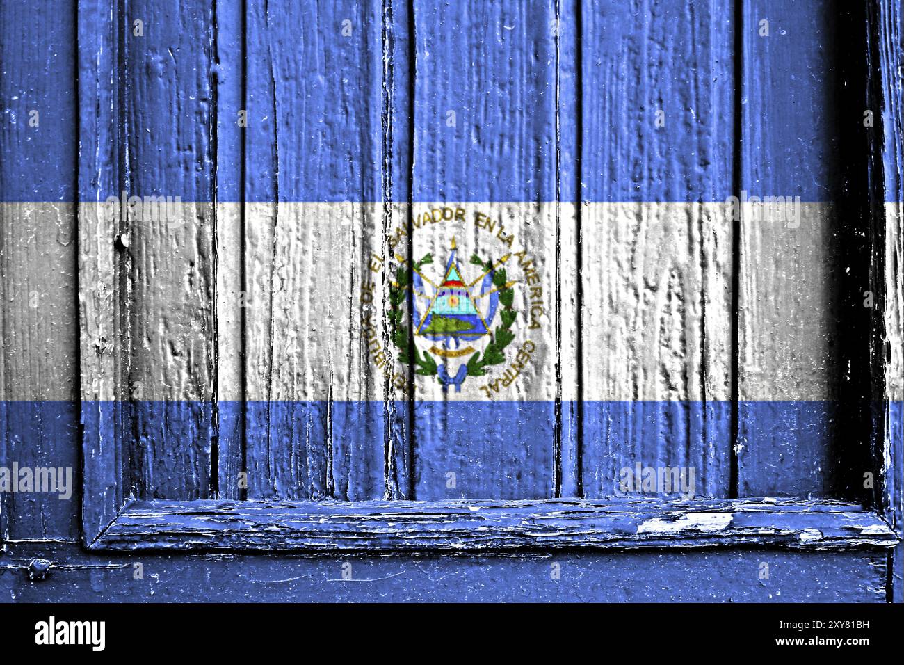 Bandiera di El Salvador dipinta su una cornice di legno Foto Stock