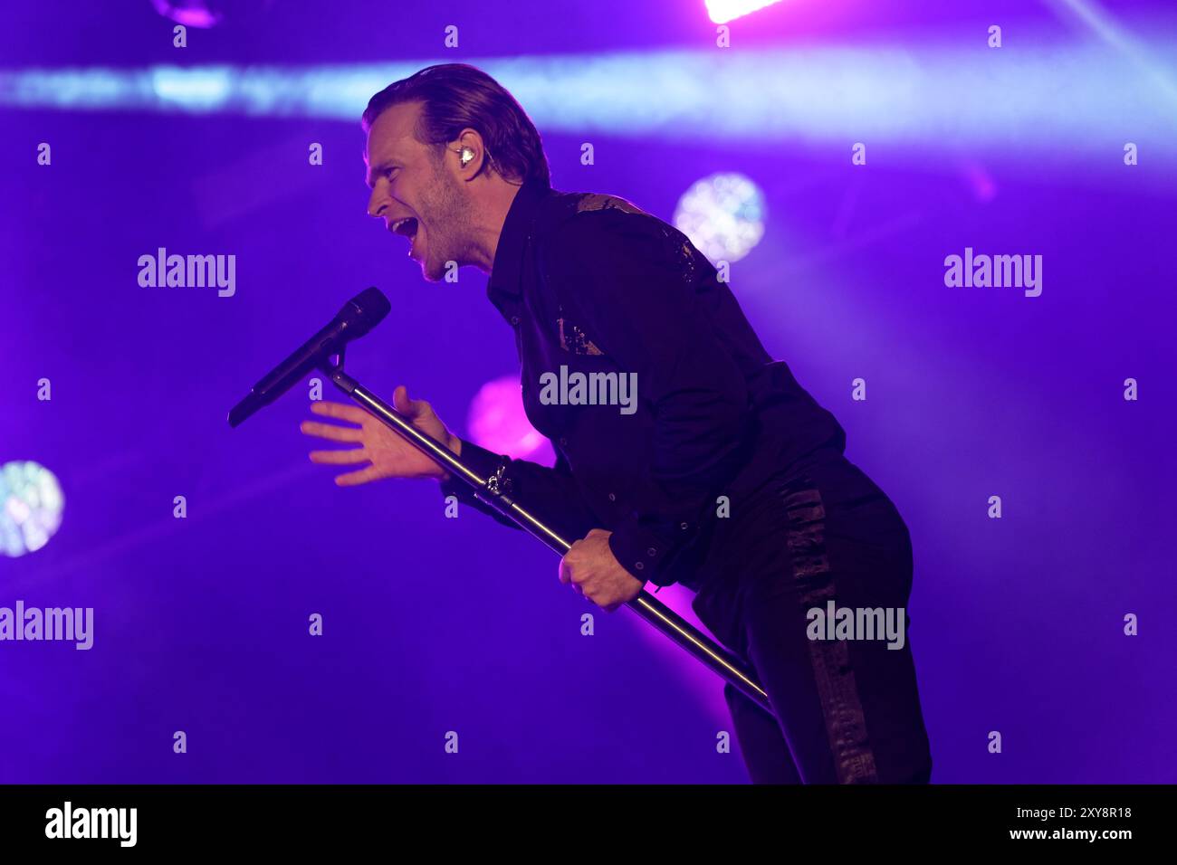 Olly Murs si esibisce sul palco principale del CarFest al Laverstoke Park Farm il 24 agosto 2024. Overton, Hampshire. Crediti: Michael Palmer, Alamy Live ne Foto Stock