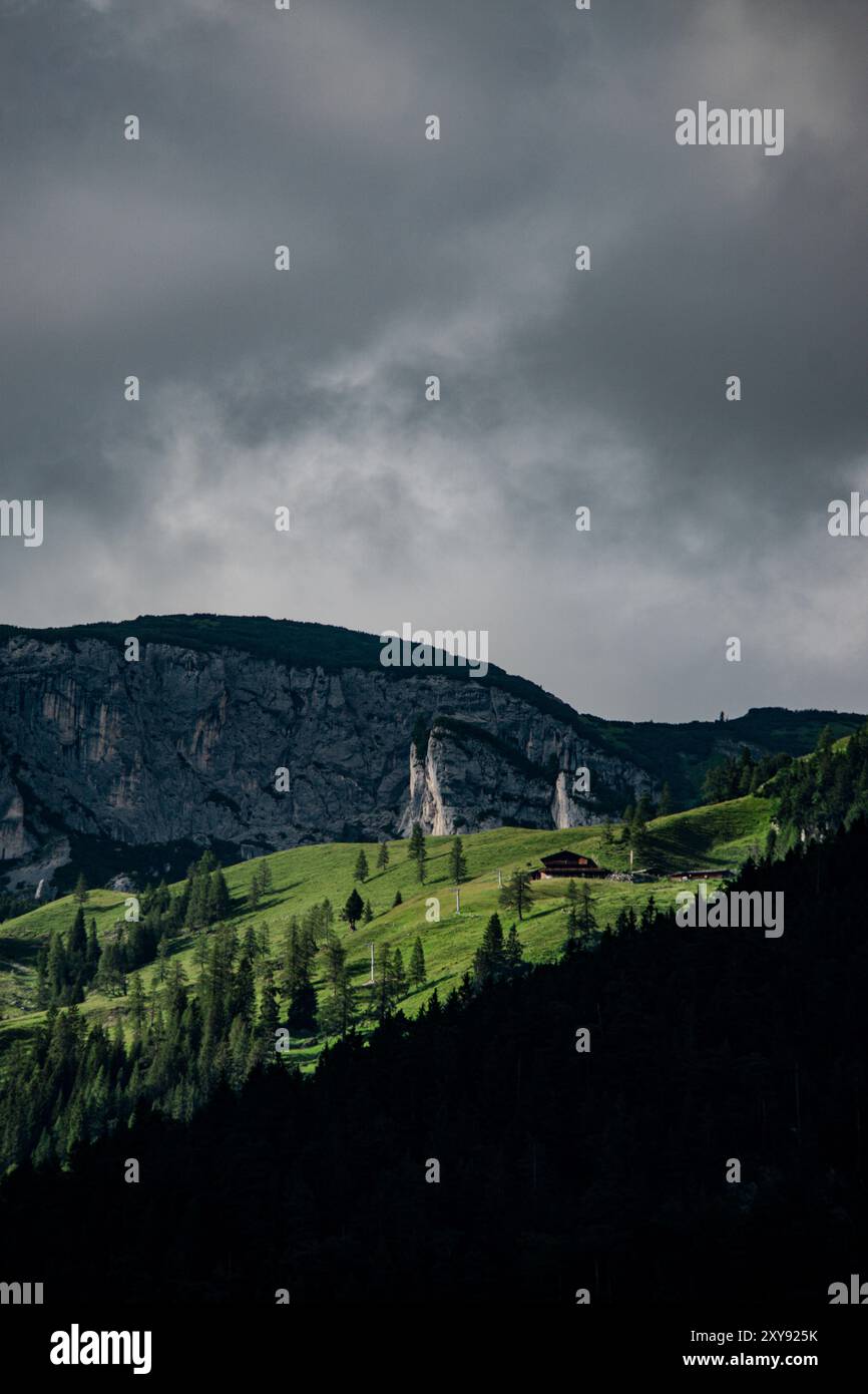 Die Hütte auf der Sonnenwiese Foto Stock