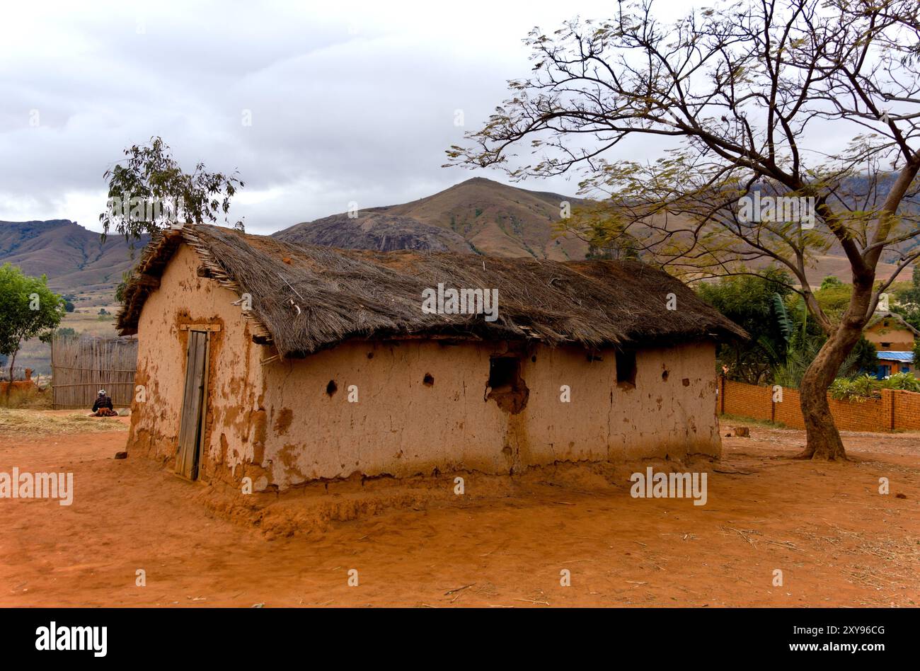 Madagascar Rural Mosques Housing poverty madagascar africa immagini e fotografie stock ad alta ...