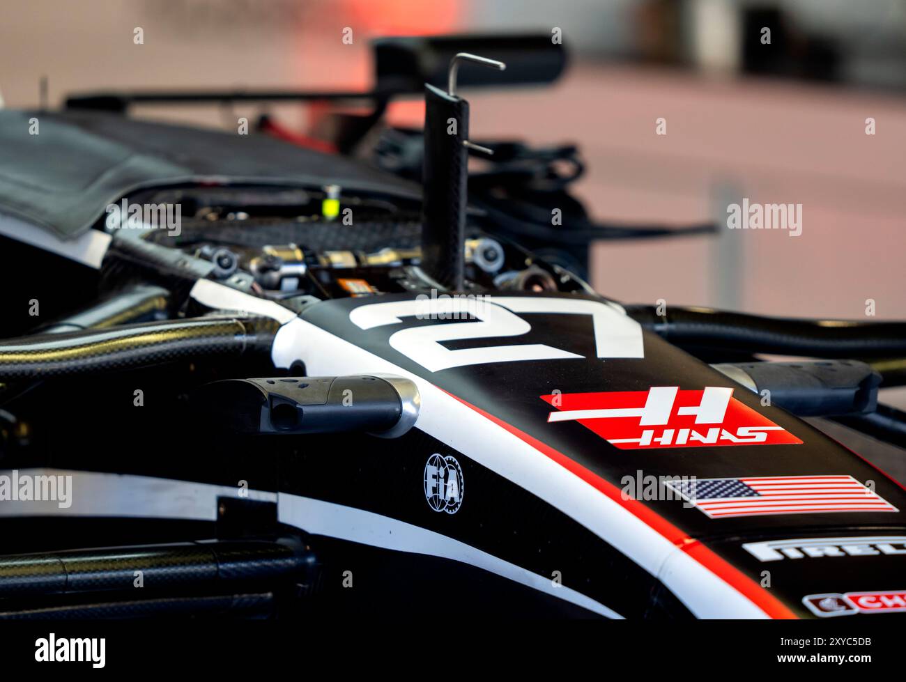 MONZA - la vettura di Nico Hulkenberg (Haas F1 Team) sul circuito dell'autodromo Nazionale Monza in vista del Gran Premio d'Italia. LEVIGATRICE ANP KONING Foto Stock