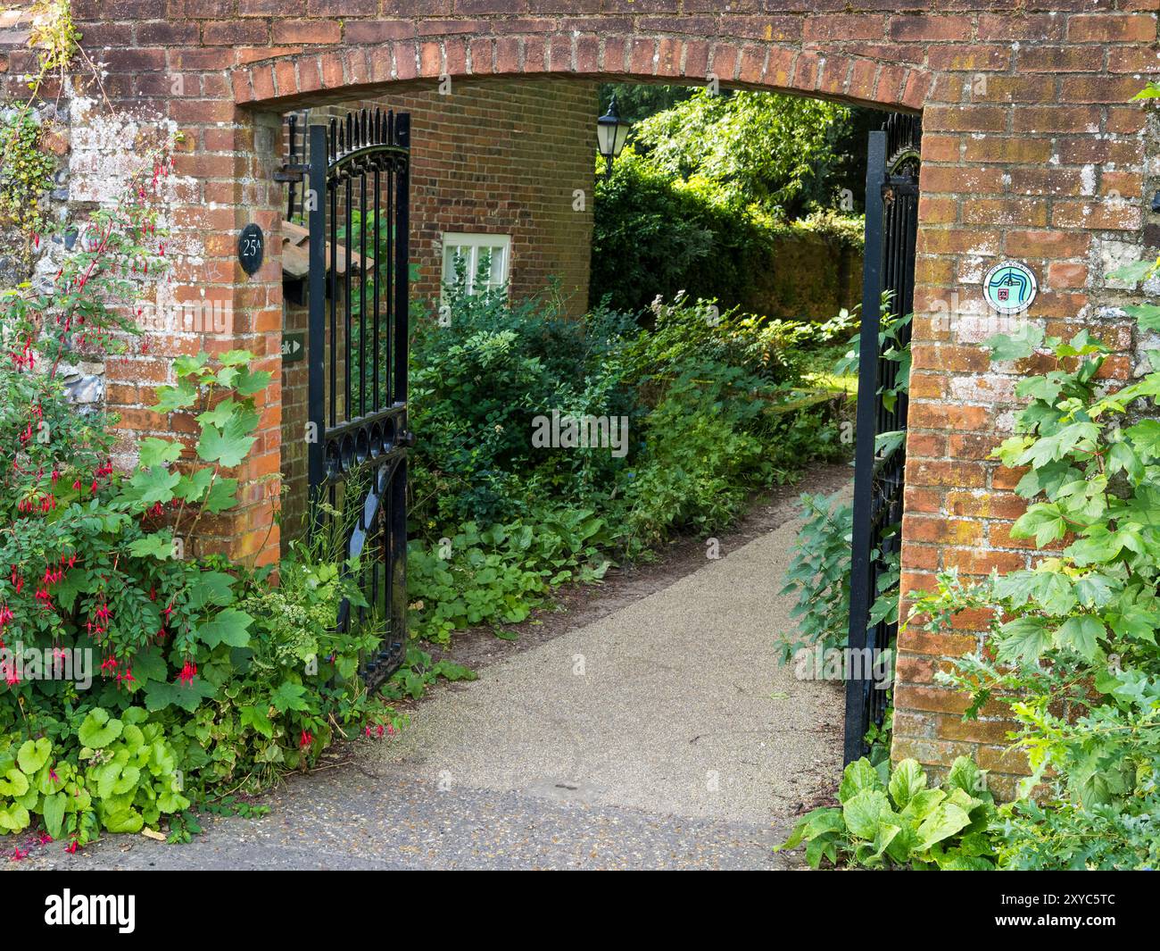 Riverside Walk nr Pulls Ferry, River Wensum, Norwich, Norfolk, Inghilterra, REGNO UNITO, REGNO UNITO. Foto Stock