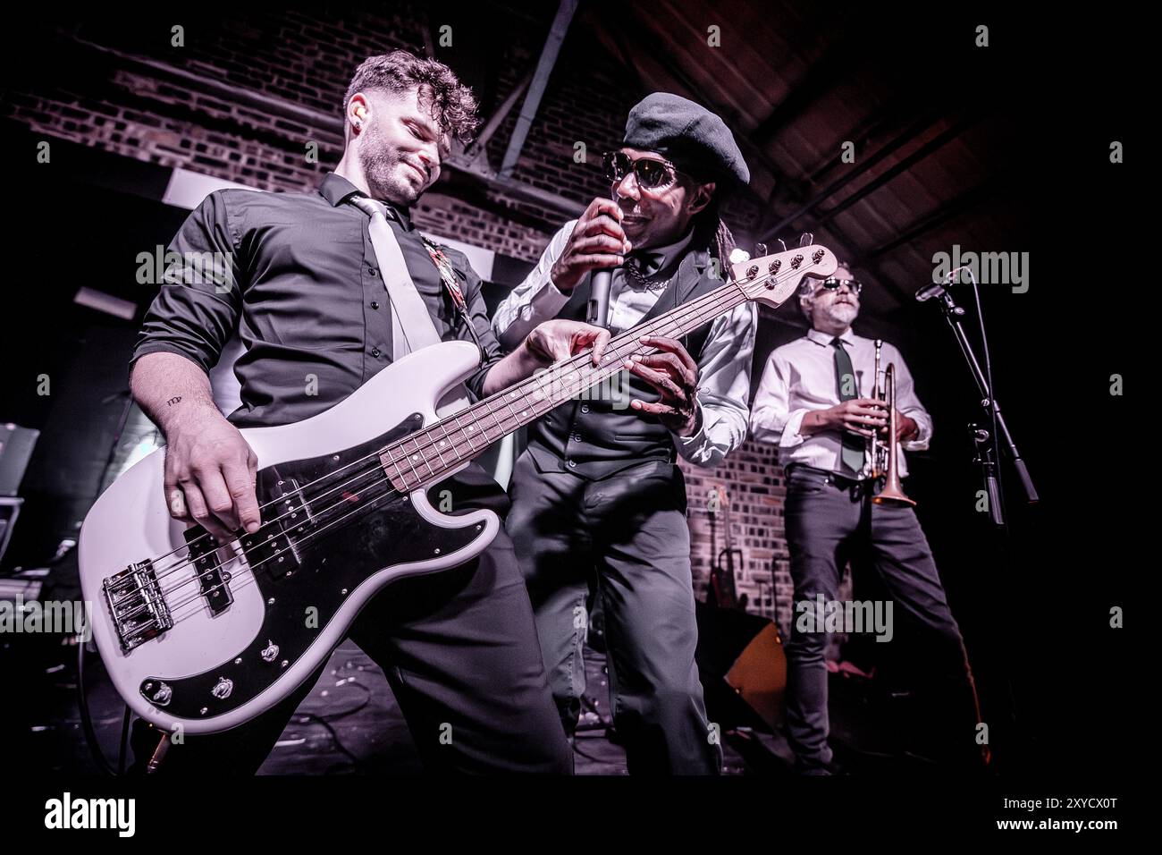 The Dub Pistols al Rockin' Chair di Wrexham, Galles del Nord, Regno Unito il 22 agosto 2024 come parte del Wrexfest. Foto Stock