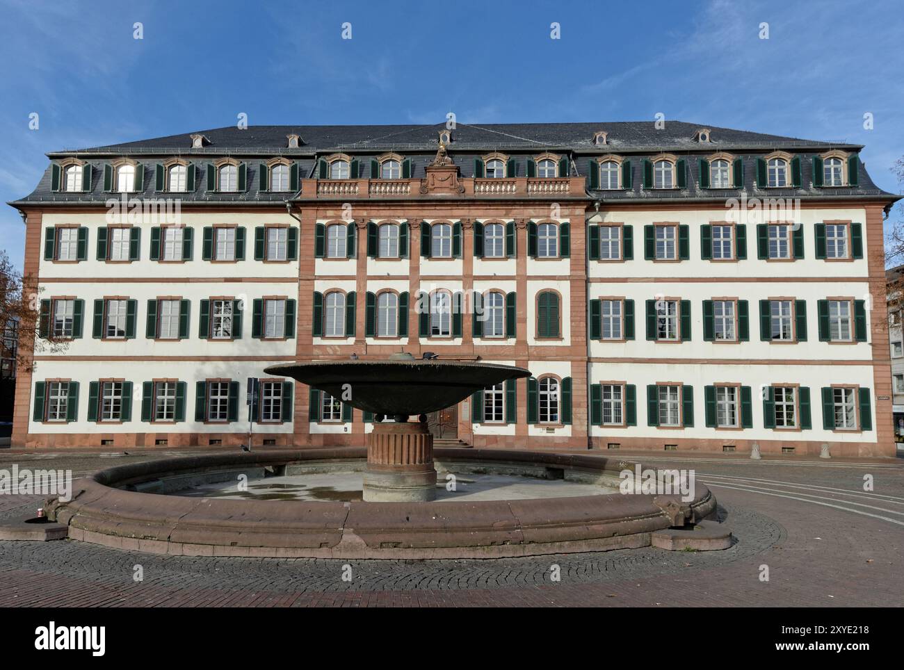 Edificio del Darmstadt Luisenplatz College Foto Stock