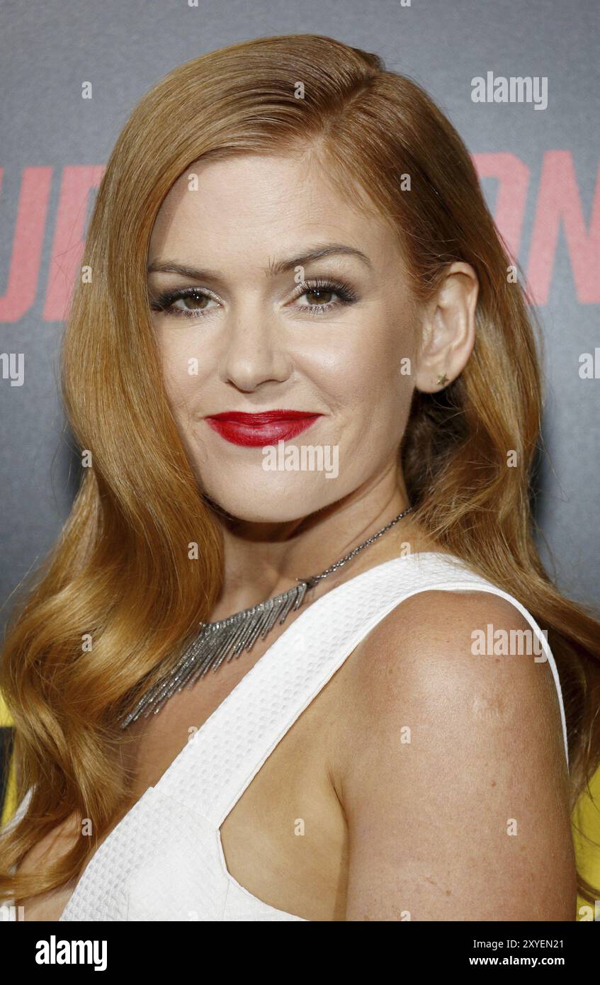 Isla Fisher alla prima di Los Angeles di "Keeping Up with the Joneses" tenutasi ai Fox Studios di Los Angeles, USA l'8 ottobre 2016 Foto Stock