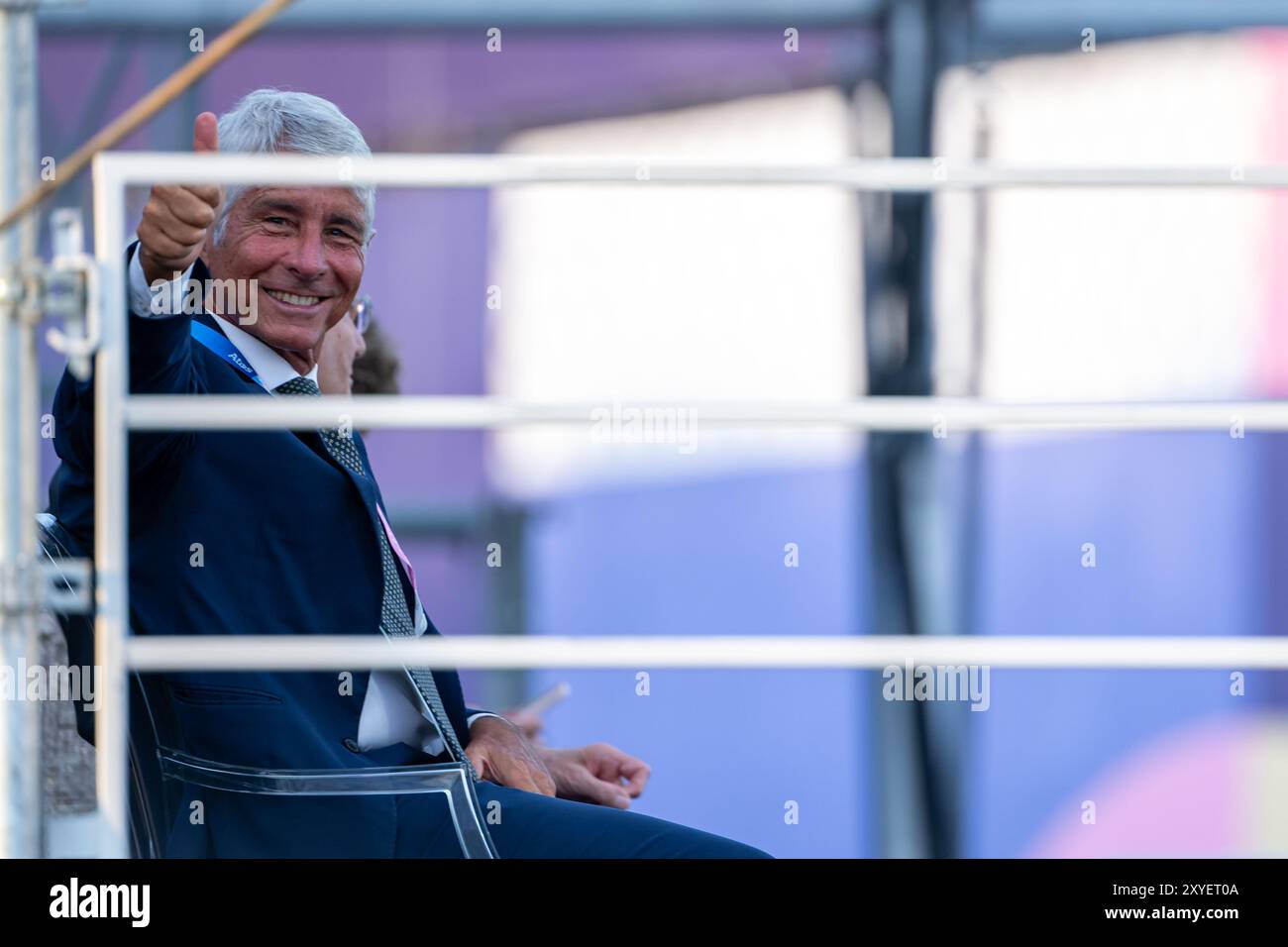 Andrea Abodi Italia Ministro dello sport e della gioventù durante la cerimonia di apertura ai Giochi Paralimpici di Parigi 2024 svoltasi in Place de la Concorde a Parigi (Francia), 28 agosto 2024. Foto Stock