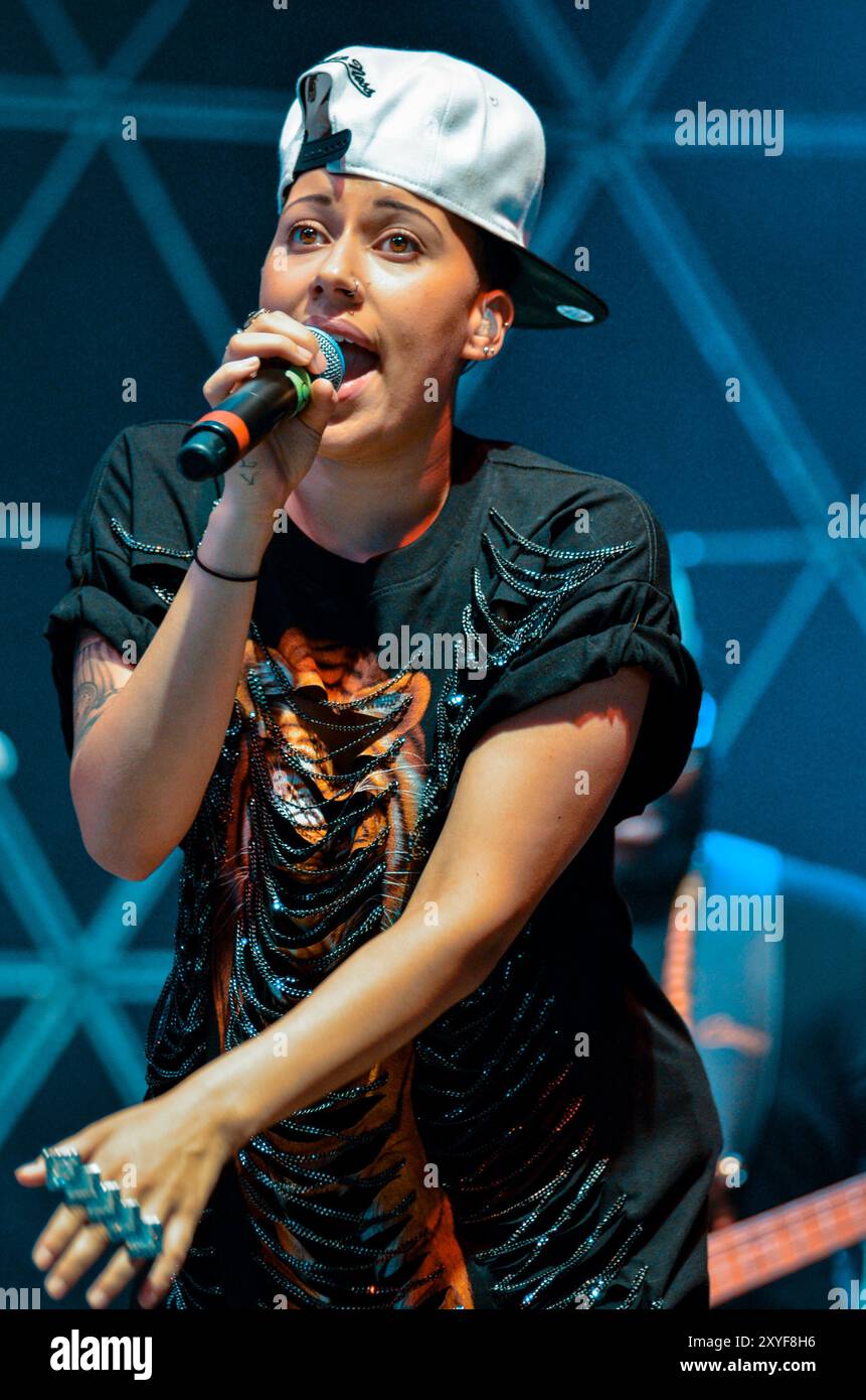 Courtney Rumbold - Stooshe, V2012, Hylands Park, Chelmsford, Essex, Regno Unito - 19 agosto 2012 Foto Stock