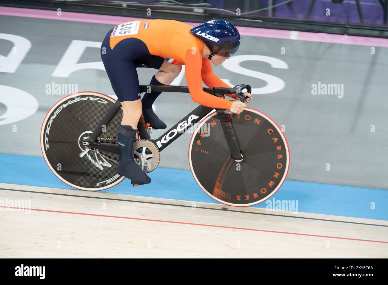 Parigi, Francia. 29 agosto 2024. Parigi, Francia, 08.29.24, Caroline Groot olandese vince la medaglia d'oro nella cronometro femminile C5 500 metri. Crediti: Casey B. Gibson 2024/Alamy Live News Foto Stock
