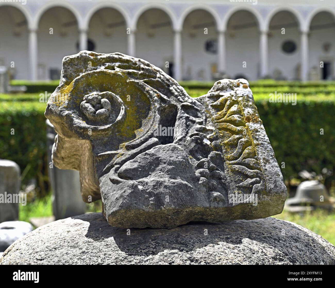 Pietra decorata, manufatto antico Foto Stock