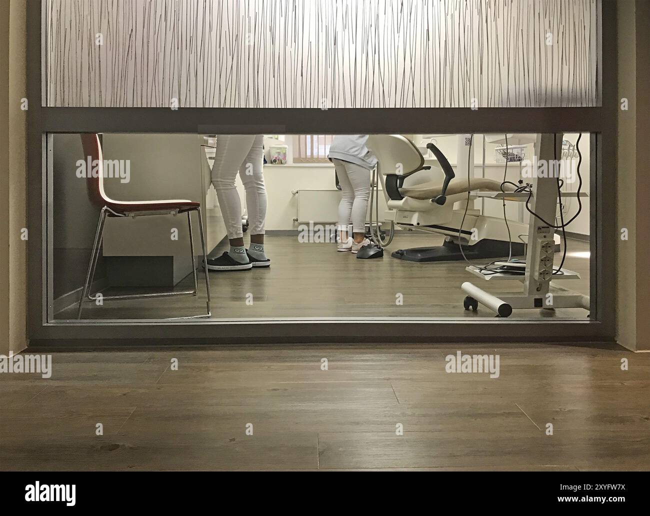 Sala di trattamento presso un medico, studio medico Foto Stock