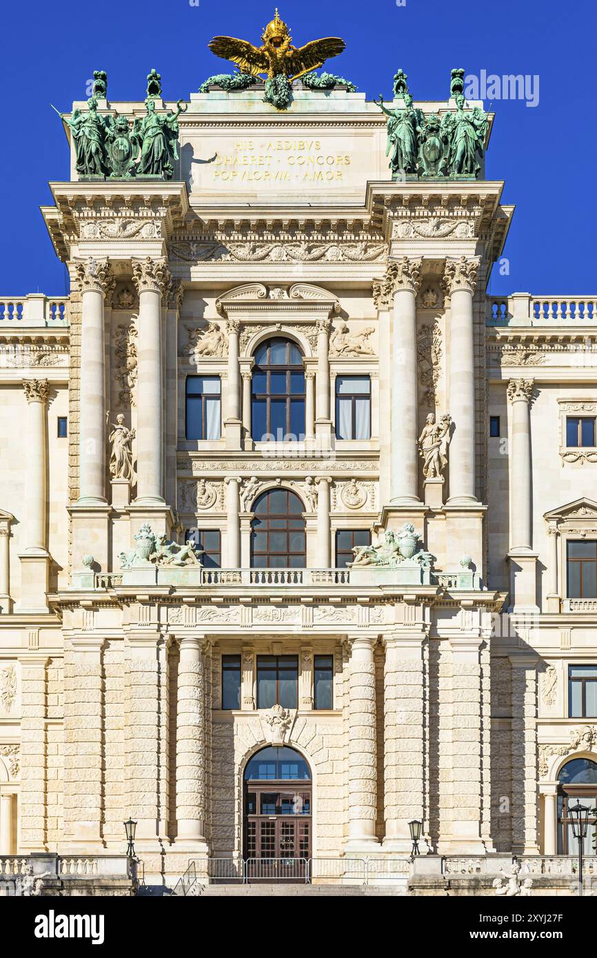 Facciata barocca e ingresso alla Casa della storia austriaca, Burggarten, Vienna, Austria, Europa Foto Stock