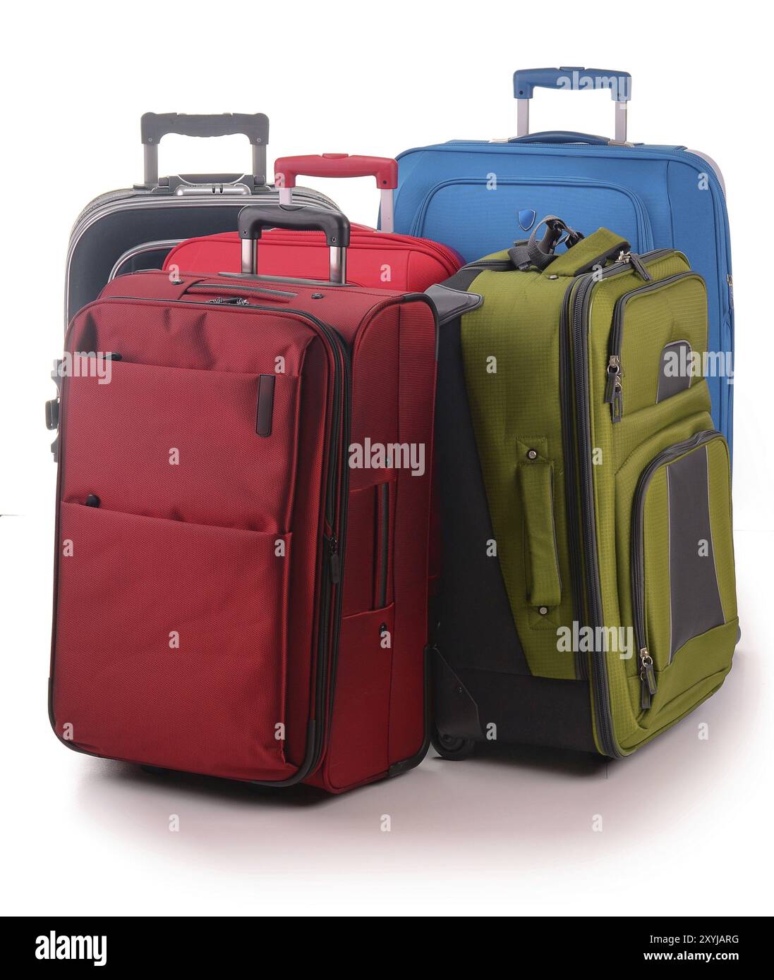 Bagagli costituito da grandi valigie isolato su bianco Foto Stock