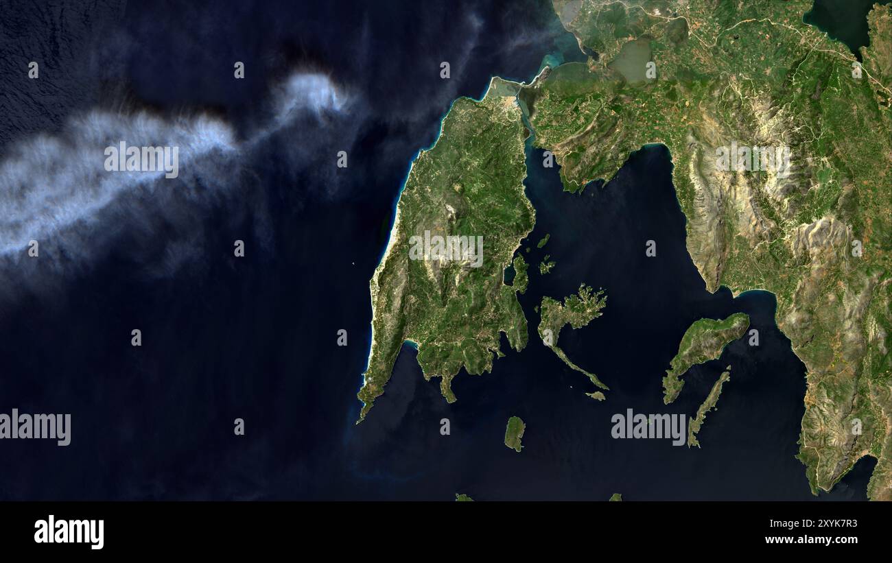Isola di Lefkada nel Mar Ionio su un'immagine satellitare scattata l'11 maggio 2021 Foto Stock