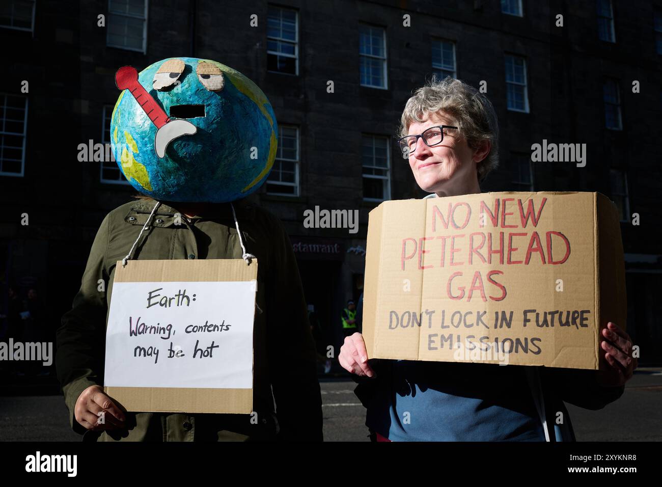 Edimburgo Scozia, Regno Unito 30 agosto 2024. I manifestanti si riuniscono fuori dalla 90a Conferenza Nazionale annuale SNP 2024 presso il Centro Congressi Internazionale di Edimburgo. credito sst/alamy notizie in diretta Foto Stock