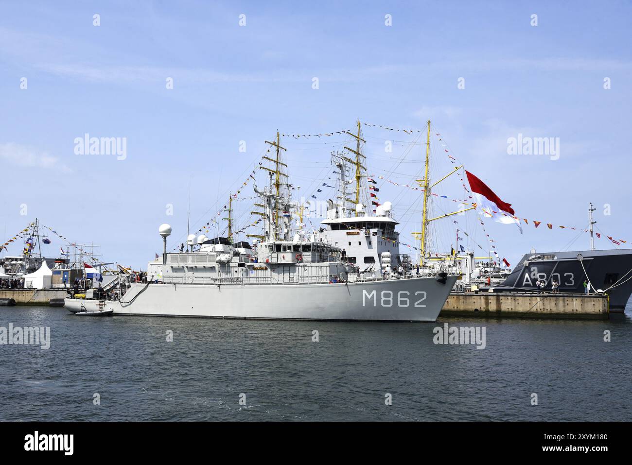 Den Helder, Paesi Bassi. 30 giugno 2023. Due fregate della marina olandese durante i giorni navali Foto Stock