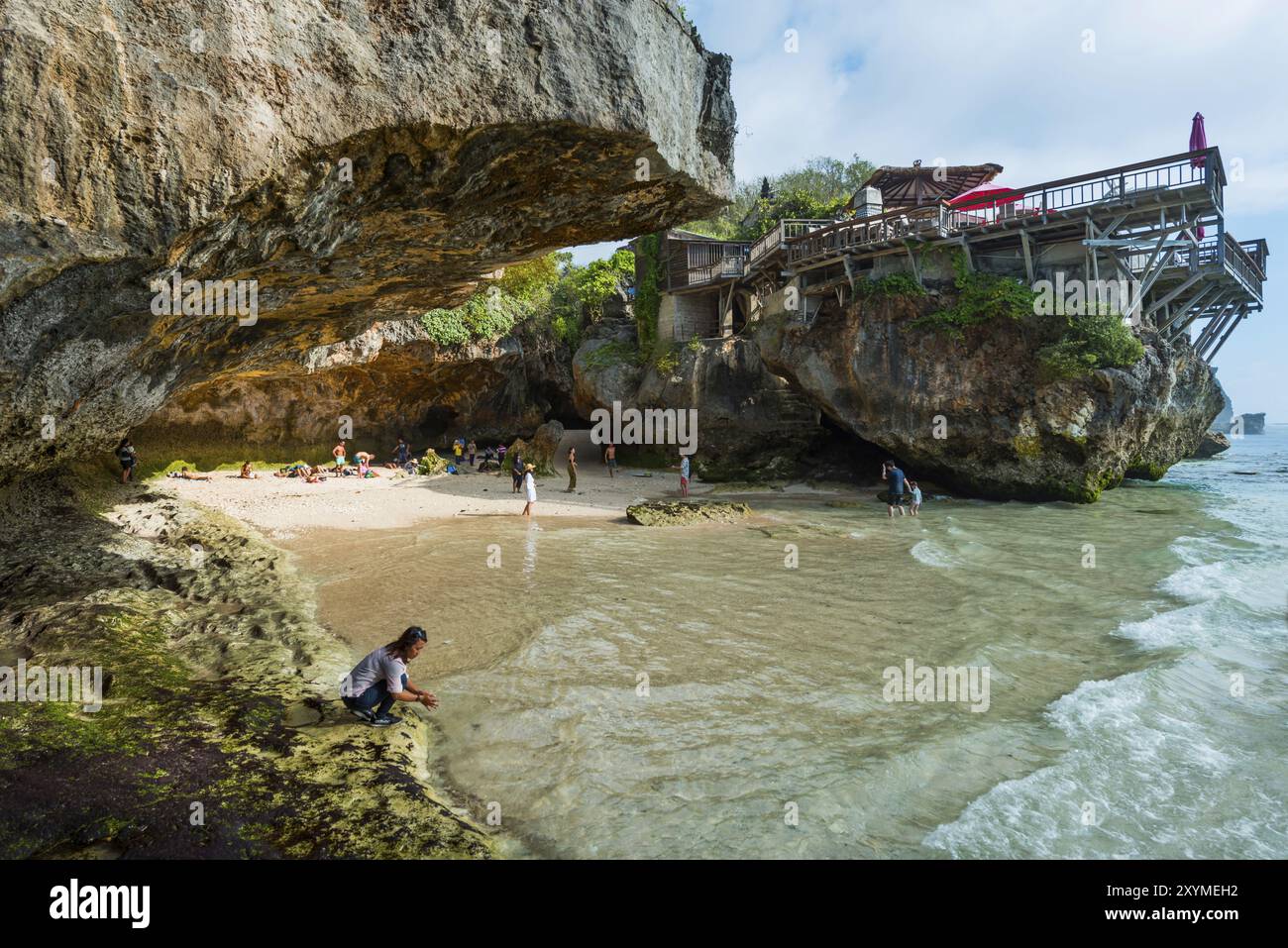 Mare, spiaggia, acqua, roccia, natura, paesaggio, costa, viaggi, vacanze, turismo, vacanze al mare, mare, mare, scogliere, lontano, pacifico, cielo, oceano, Foto Stock