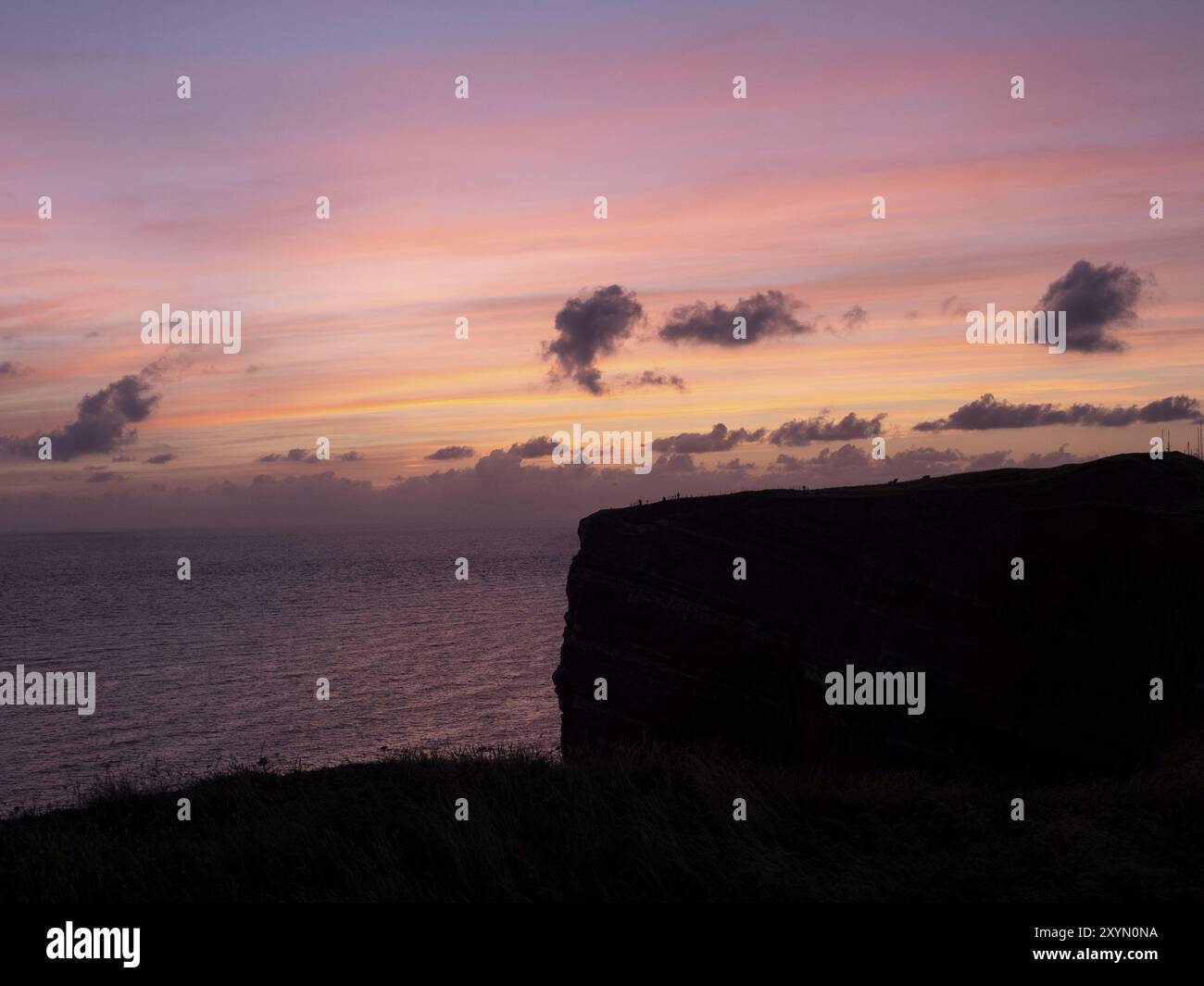 Tramonto sull'isola di Helgoland nella Baia tedesca Foto Stock