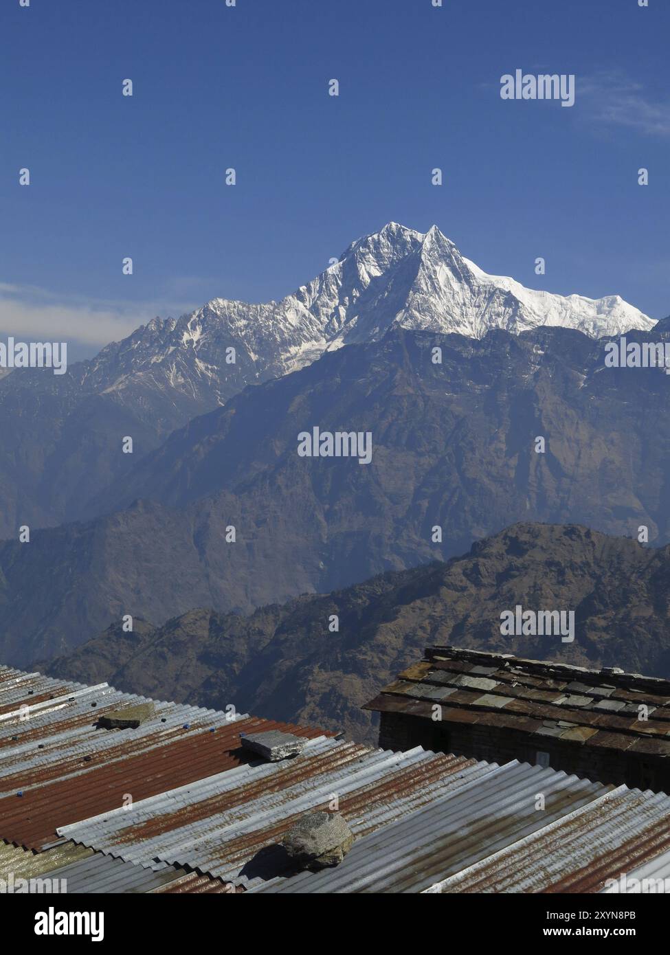 Nilgiri, vista da Khopra Danda Foto Stock