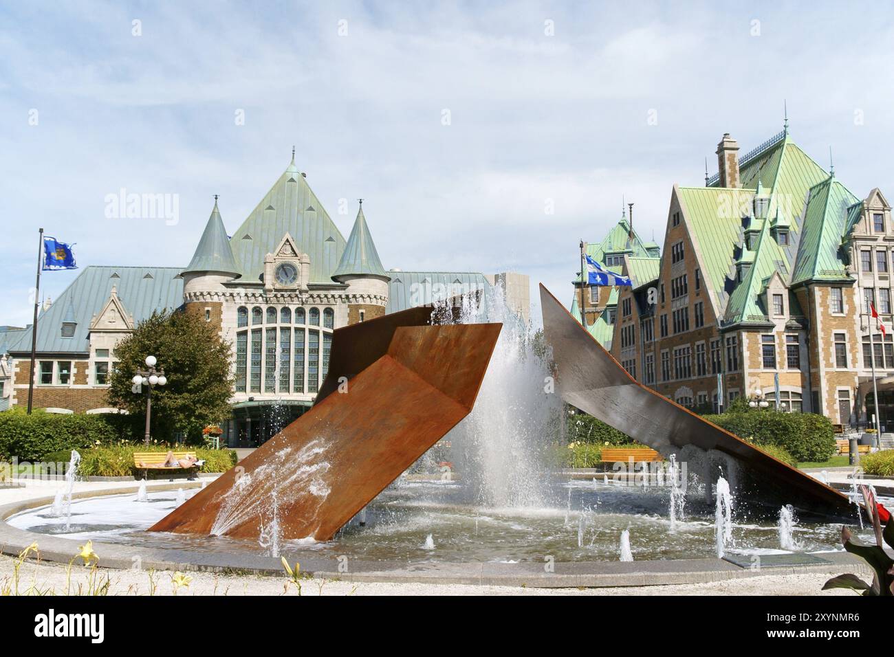 Quebec City, Canada, 16 agosto 2008: Gare du Palais la stazione ferroviaria e degli autobus di Quebec City in una giornata nuvolosa. Di fronte alla stazione sorge, nord Foto Stock