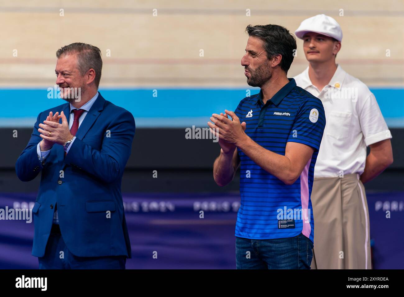 Parigi, Francia. 29 agosto 2024. PARIGI, FRANCIA - AGOSTO 29: Andrew Parsons, presidente del Comitato Paralimpico Internazionale e Tony Estanguet, presidente del Comitato organizzatore dei Giochi Olimpici e Paralimpici di Parigi 2024 durante il primo giorno di Para Cycling - Track - Giochi Olimpici Parigi 2024 al Velodromo di Saint-Quentin-en-Yvelines il 29 agosto 2024 a Parigi, Francia. (Foto di Joris Verwijst/Agenzia BSR) credito: Agenzia BSR/Alamy Live News Foto Stock