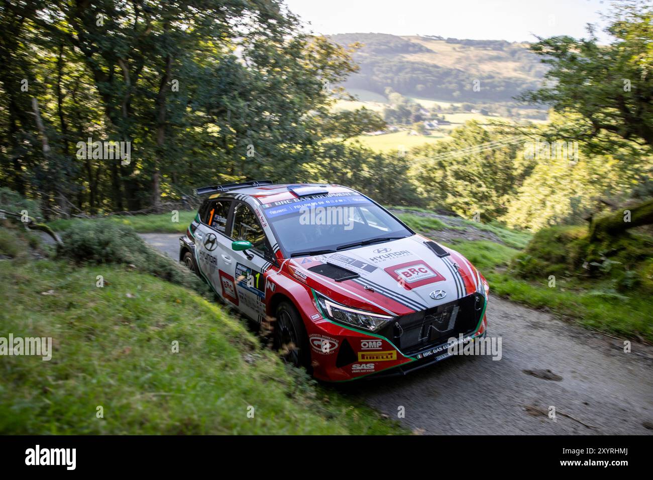 Aberystwyth, Dyfed, Regno Unito. 30 agosto 2024. 2024 FIA European Rally Championship Day 1; pilota Hayden Paddon e co-pilota John Kennard nella loro Hyundai i20 N durante il rally shakedown Credit: Action Plus Sports/Alamy Live News Foto Stock