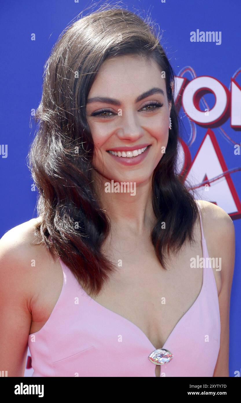 Mila Kunis alla prima mondiale di 'Wonder Park' tenutasi al Regency Bruin Theatre di Westwood, USA il 10 marzo 2019 Foto Stock