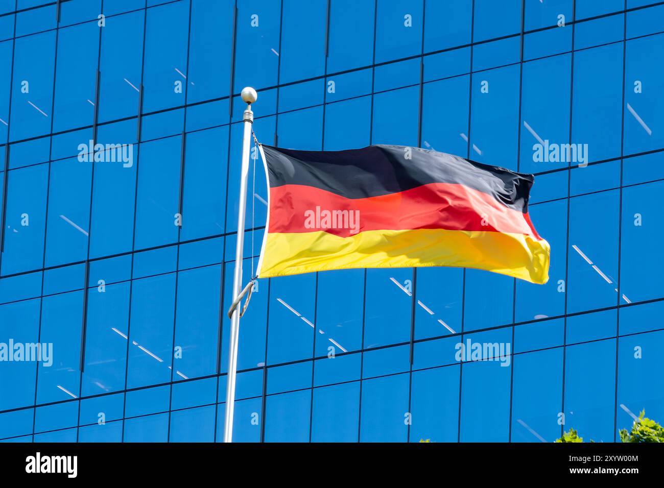 Bandiera Germania 150x250 Cm In Poliestere - Resistente Al Vento, Colori Brillanti, Per Esterno - 2