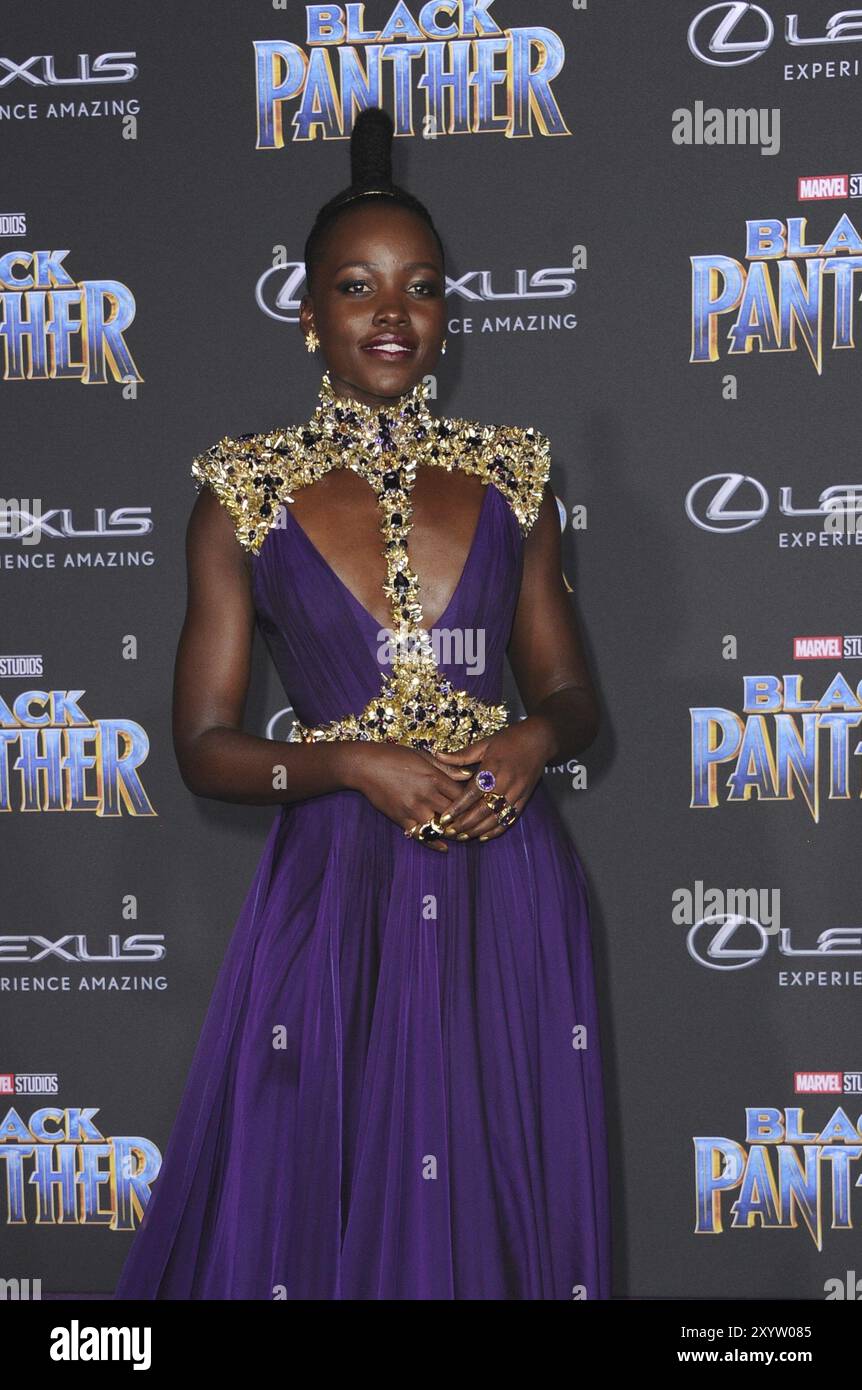 Lupita Nyong'o alla prima mondiale di "Black Panther" della Marvel tenutasi all'El Capitan Theatre di Hollywood, USA il 29 gennaio 2018 Foto Stock
