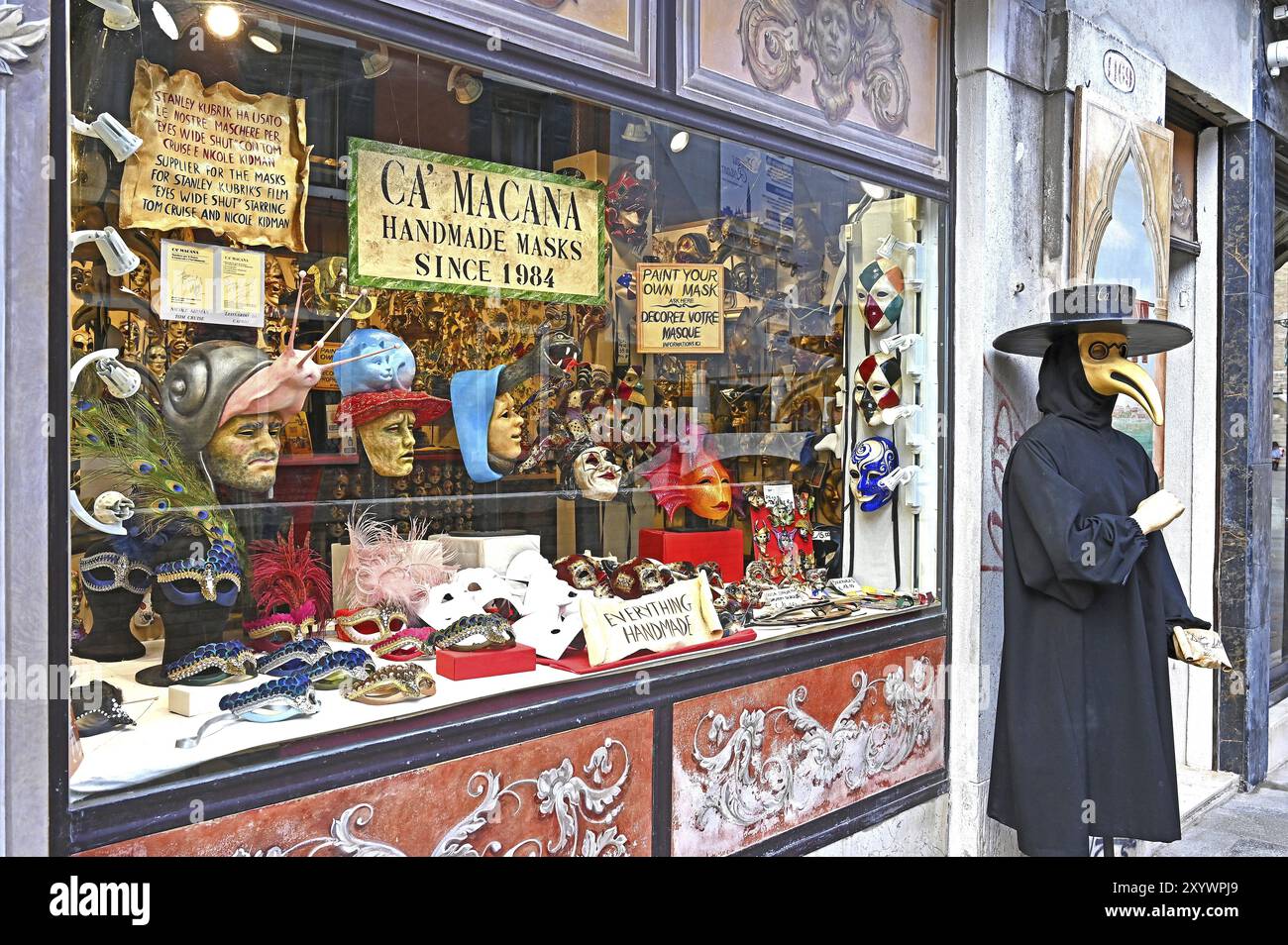 Souvenir e maschere Foto Stock