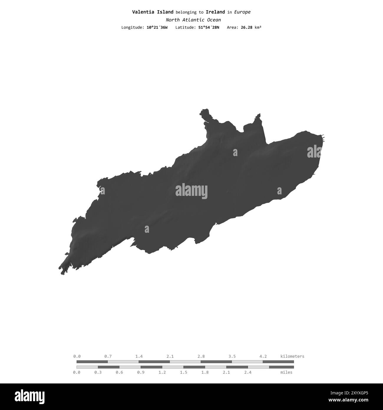 Valentia Island, nell'Oceano Atlantico settentrionale, appartenente all'Irlanda, isolata su una mappa di elevazione a due livelli, con scala di distanza Foto Stock