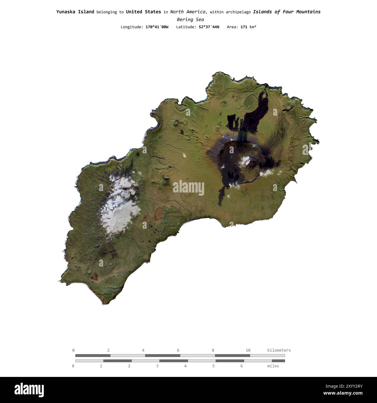 Yunaska Island nel Mare di Bering, appartenente agli Stati Uniti, isolata su un'immagine satellitare scattata il 19 ottobre 2022, con scala di distanza Foto Stock