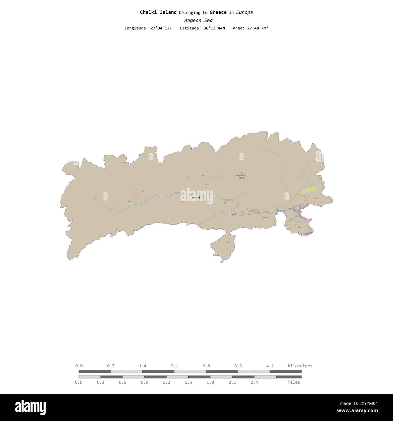 Isola di Chalki nel Mar Egeo, appartenente alla Grecia, isolata su una mappa topografica in stile OSM, con scala di distanza Foto Stock