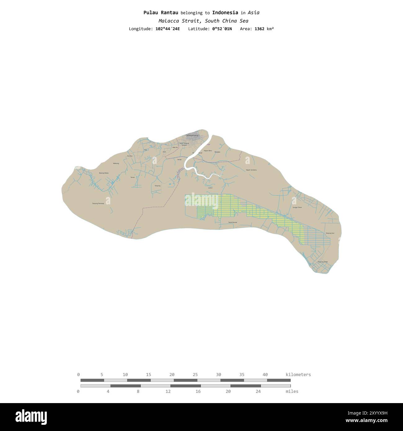 Pulau Rantau nello stretto di Malacca, appartenente all'Indonesia, isolato su una mappa topografica in stile OSM, con scala di distanza Foto Stock