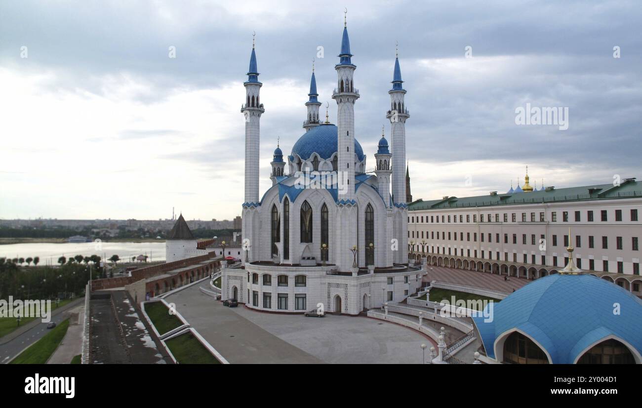 La moschea Kul Sharif e il vecchio Cremlino, Kazan', Russia, Repubblica del Tatarstan, Europa Foto Stock