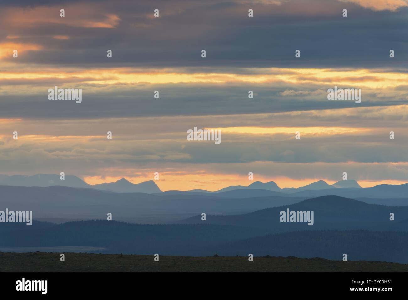 Vista dalla riserva naturale di Dundret sulle colline, Gaellivare, Norrbotten, Lapponia, Svezia, agosto 2014, Europa Foto Stock