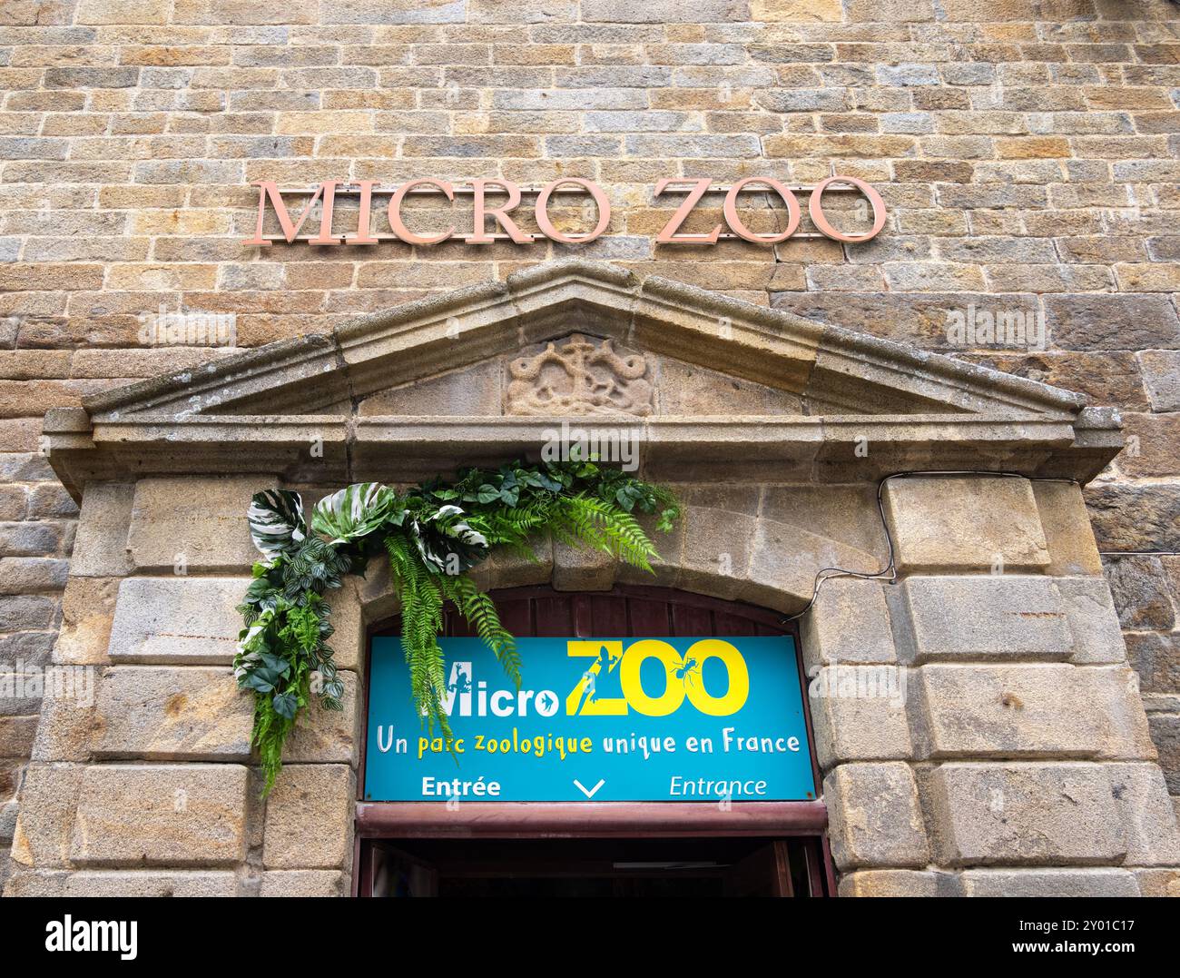 Saint Malo, Francia - 20 luglio 2024: Il Micro Zoo di Saint Malo è un'attrazione che mostra una grande varietà di microrganismi, insetti e altri Foto Stock