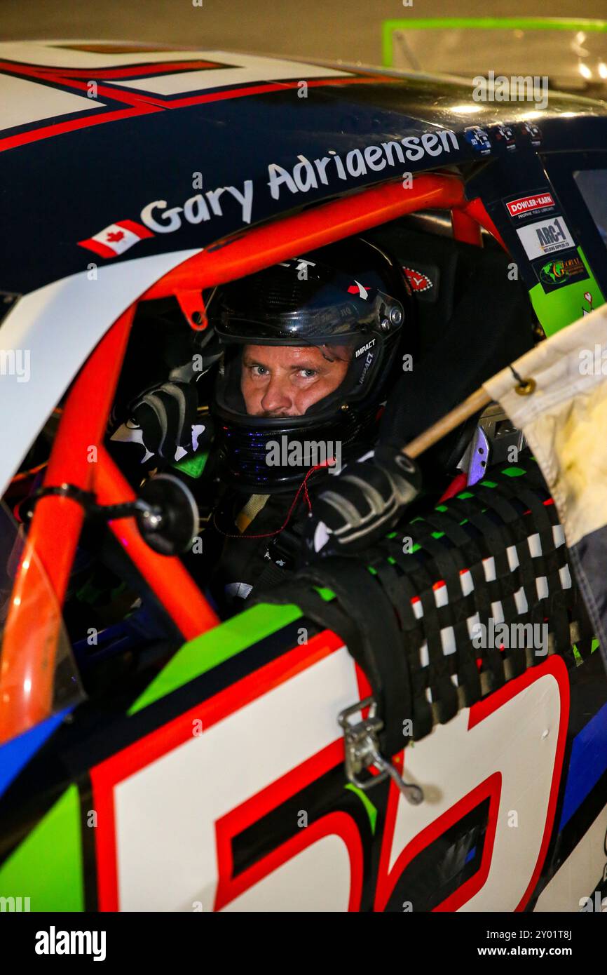 Delaware, Canada. 30 agosto 2024. La gara del Delaware Speedway è stata interrotta a causa del tempo. Gary Adriaensen (55) di St. Thomas, Ontario, vince una gara di Heat. Crediti: Luke Durda/Alamy Foto Stock