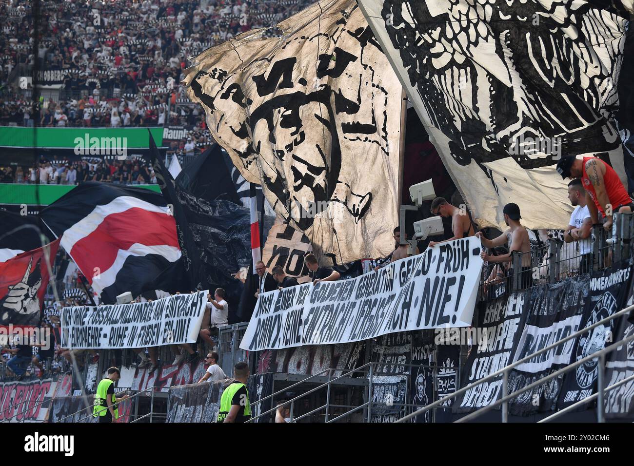 Francoforte, Germania. 31 agosto 2024. Fussball 1. Bundesliga 2. Spieltag Eintracht Frankfurt - TSG 1899 Hoffenheim am 31.08.2024 im Deutsche Bank Park di Francoforte le normative Frankfurter Fanblock DFL vietano qualsiasi uso di fotografie come sequenze di immagini e/o quasi-video. Foto: Revierfoto credito: ddp media GmbH/Alamy Live News Foto Stock