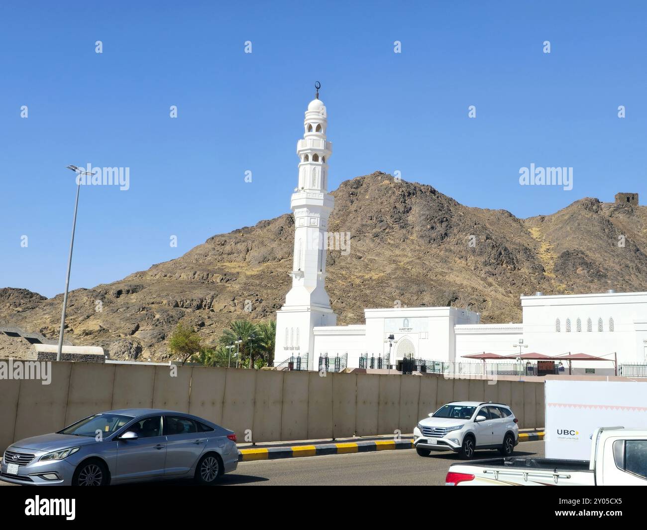 Medina, Arabia Saudita, giugno 27 2024: Il luogo della battaglia della trincea del Khandaq Ahzab o dei Confederati, faceva parte del conflitto tra i Musl Foto Stock