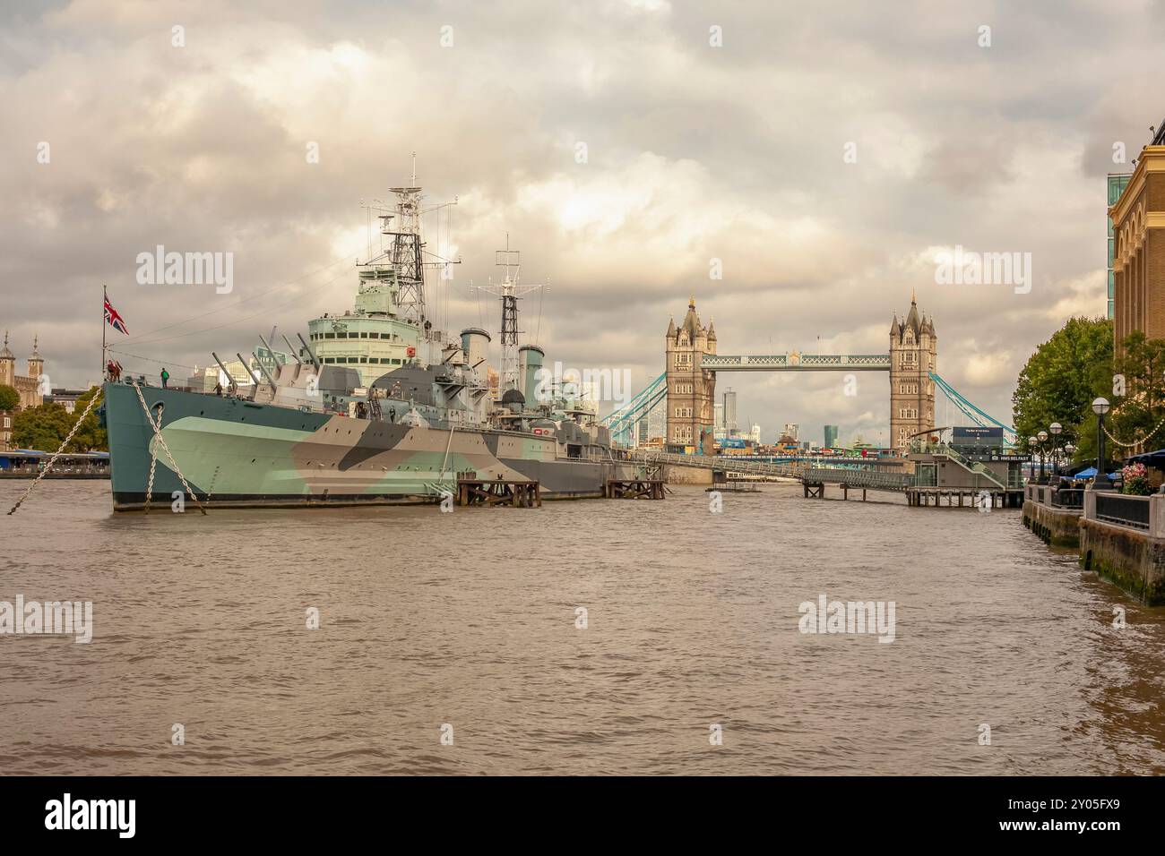 HMS Belfast Town Class Light Cruiser Foto Stock