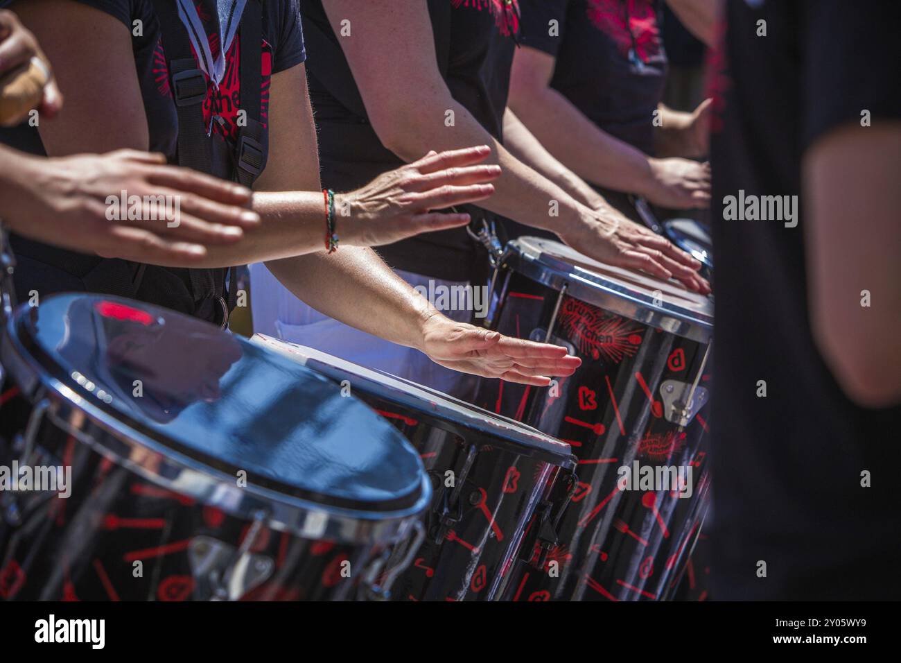 BERLINO, 08 GIUGNO: Partecipanti al Carnevale delle Culture. 8 giugno 2014 a Berlino, Germania, Europa Foto Stock